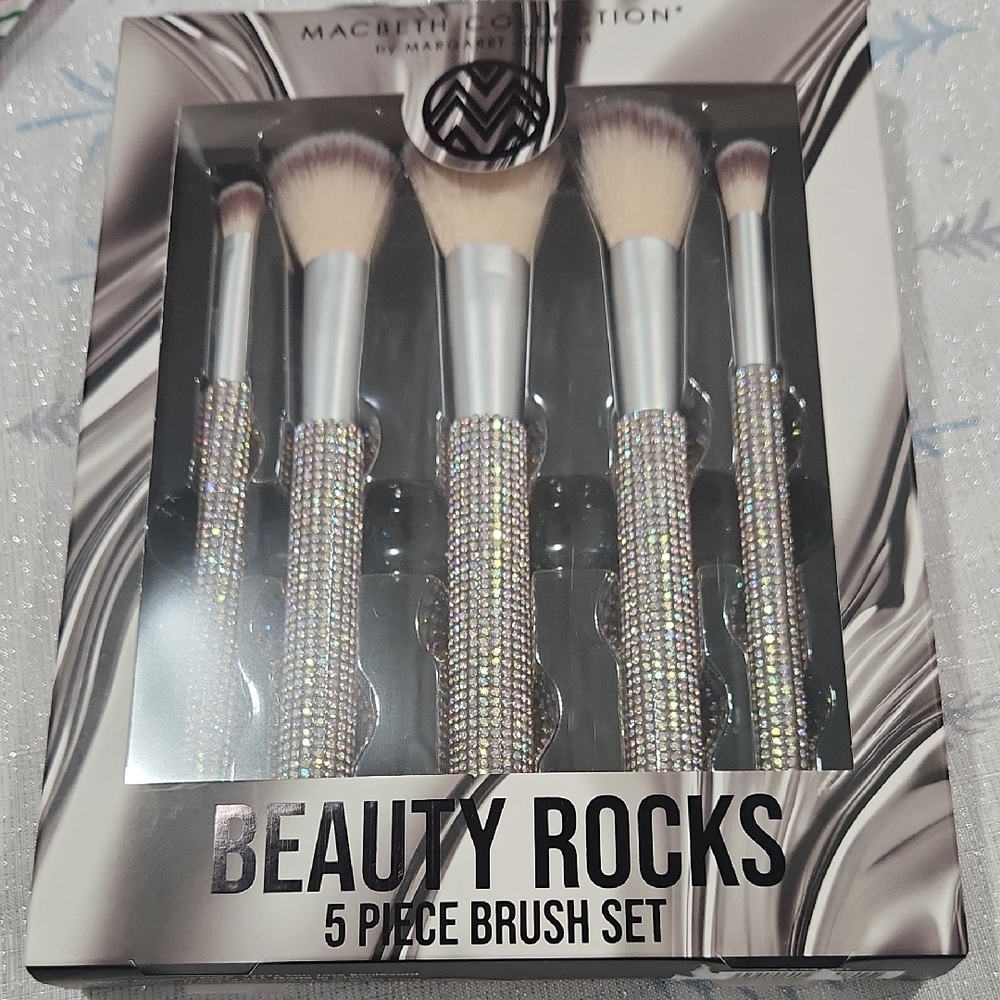 Macbeth Collection by Margaret Josephs Beauty Rocks Brush Set - Silver Sparkle
